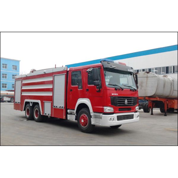 Пожар и спасательные средства SINOTRUK HOWO самомоднейший брызгая оборудование тележки