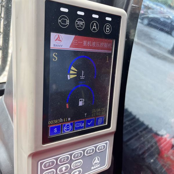 SANY SY155 Used Crawler Excavator 84KW Rated Power 0.7m3 Bucket Capacity 15 Ton Weight