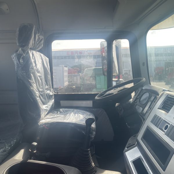 Used SHACMAN F3000 6X4 10 Wheel Tractor with WEICHAI Engine Popular in African Countries