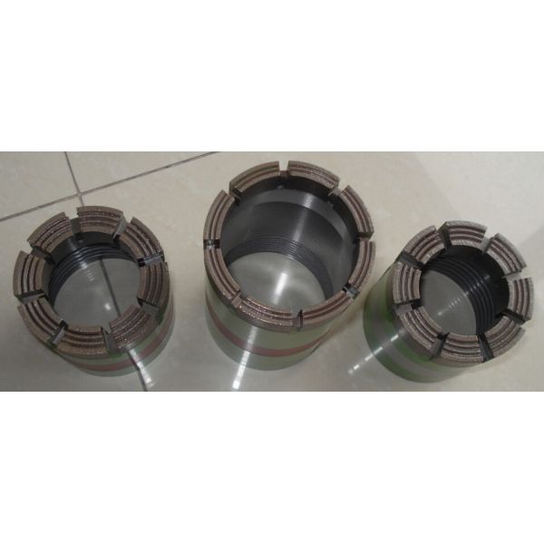 brocas concretas de la base