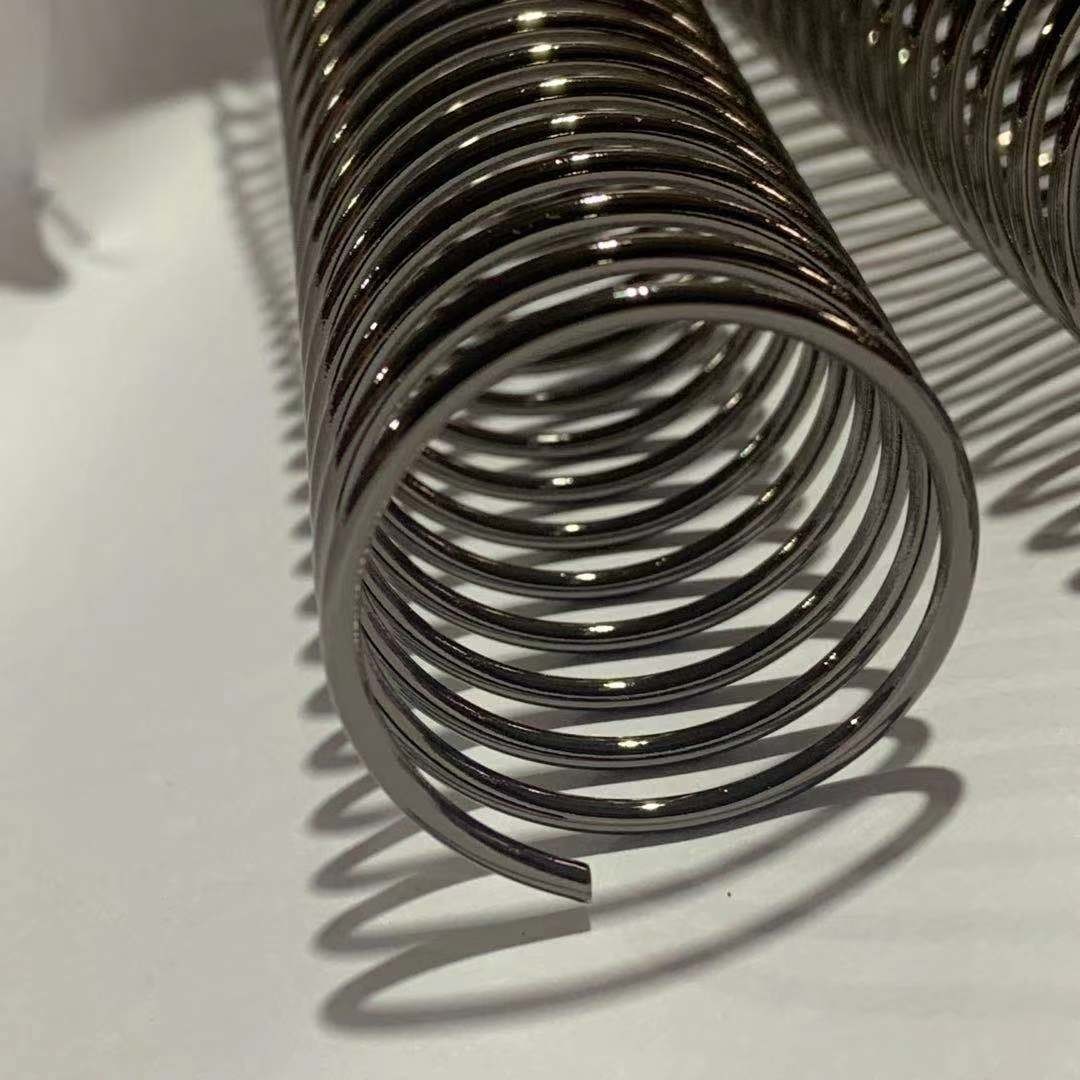 Провод Dia2.0mm гальванизируя черные катушки спирального изгиба