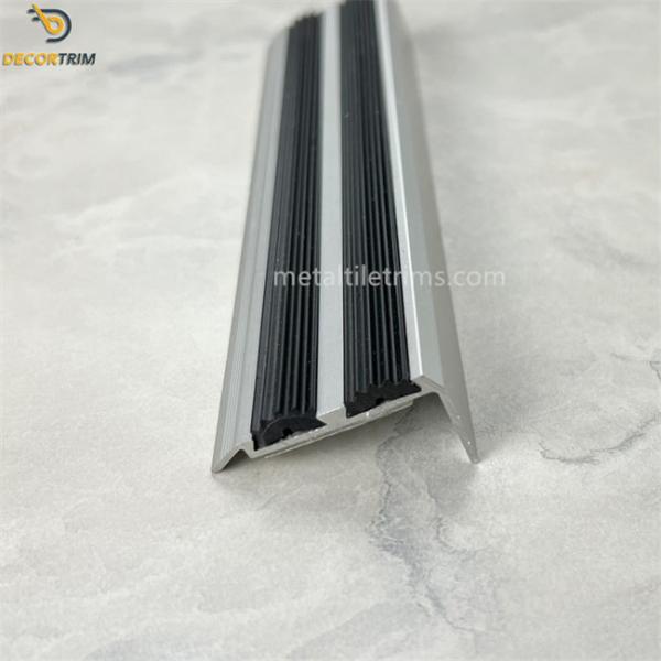 Silver / Grey Bullnose Tile Trim Metal Trim Shower Niche Punching Roud Stair Nosing