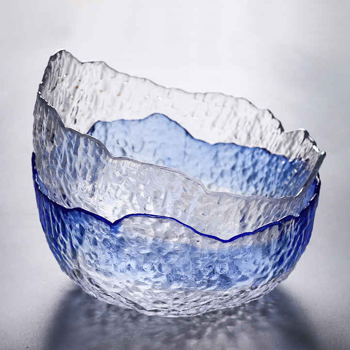 Бить молотком молотком сделайте по образцу шар сервировки салата Кристл неправильной формы