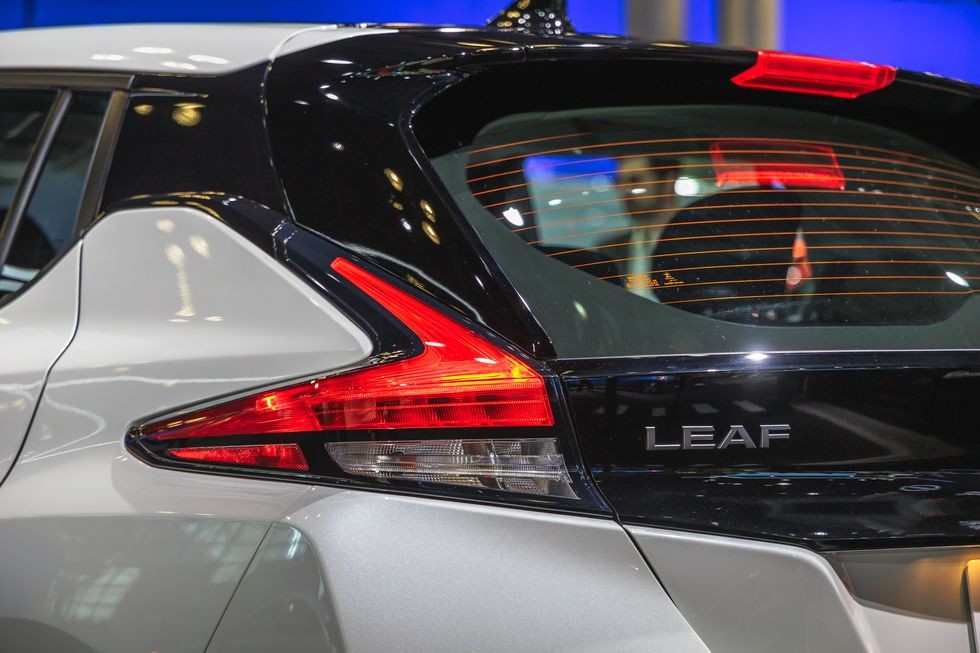 Без бензина с дальностью 180 миль для местных поездок на 2024 Nissan Leaf S хэтчбек новые энергетические автомобили