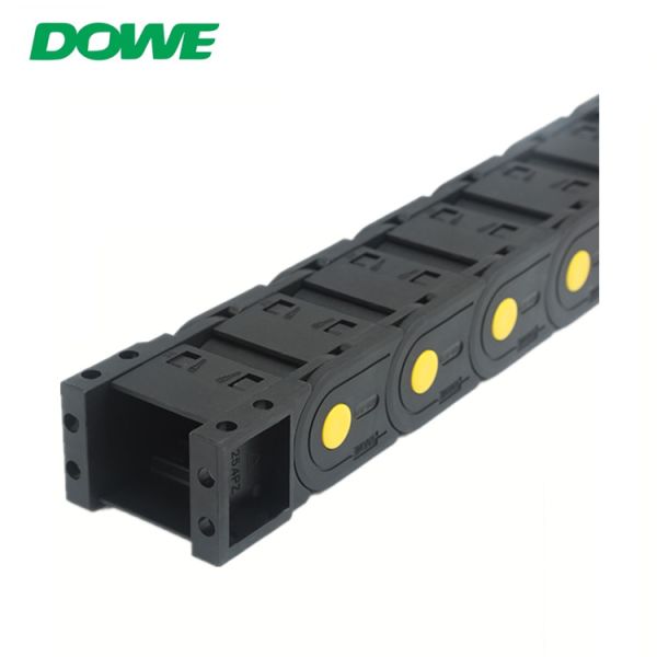 H25x77 Enclosed Towline Yellow Strength  Customized Combine Nylon Tow Chain