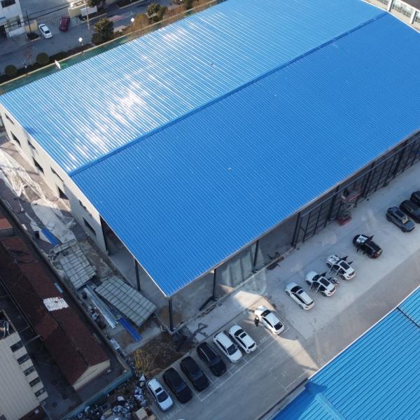耐久財は前に建物の鋼鉄構造の倉庫の構造の設計を設計しました
