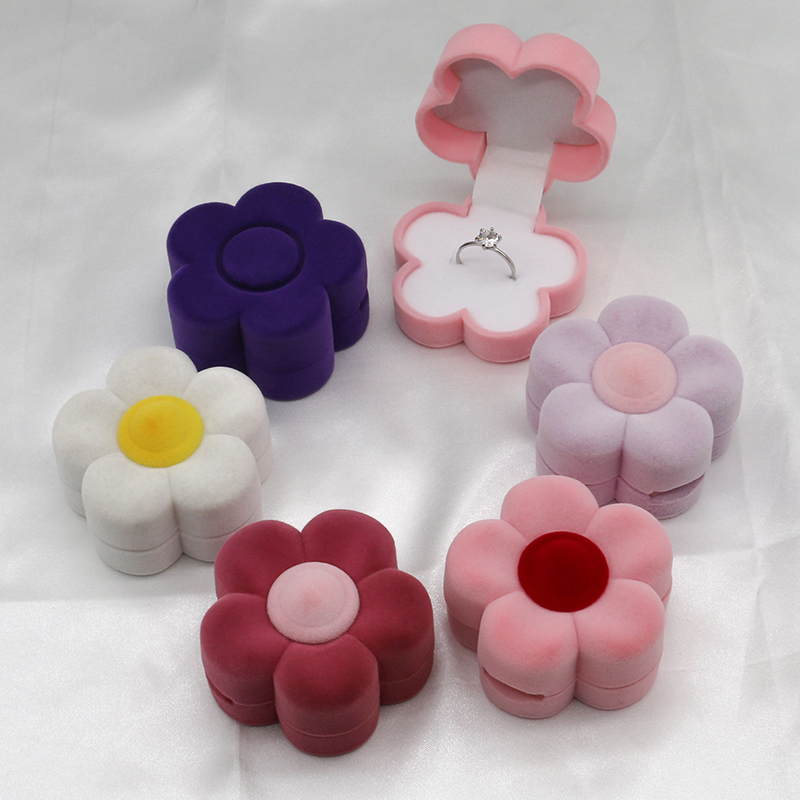 Cute Little Flower Shaped Flocked Jewelry Box Packaging Charming Design
