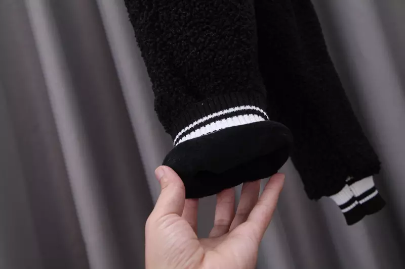 Обмундирование детей зимы осени устанавливает Pantsuit 2 частей панды кашемира овечки с капюшоном белый