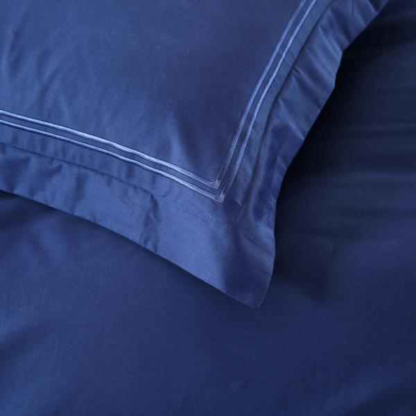 Dark Blue Home Textile Products Egyptian Cotton Bedding Sets Good Permeability