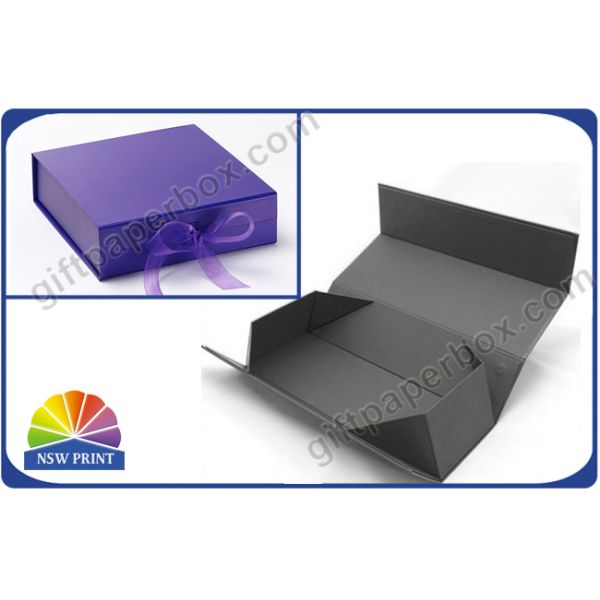 La caja de papel plegable del regalo de la cinta modificó la caja de papel doblada embalaje rígido de lujo del regalo para requisitos particulares
