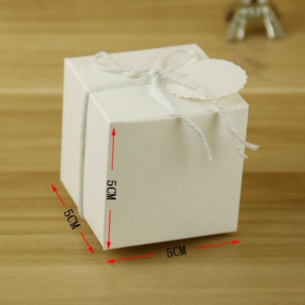 260g Kraft Paper Biodegradable Paper Food Packaging Square Candy Box 5*5*5cm