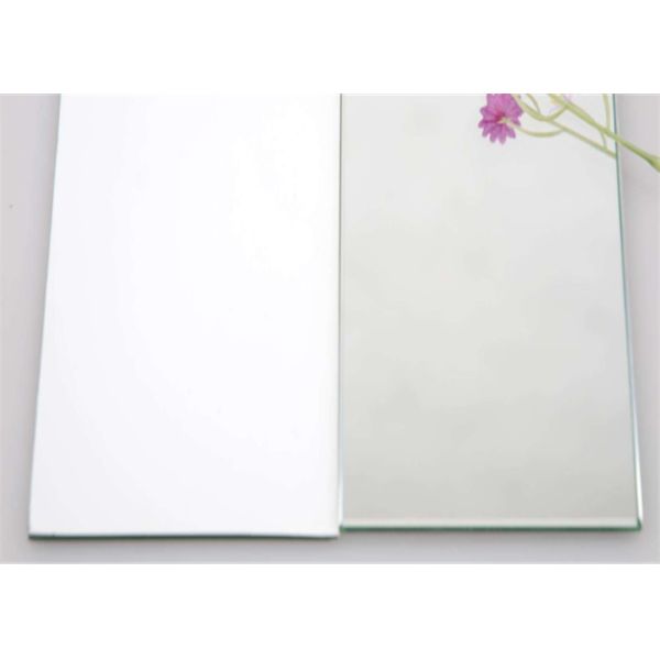 Flat Silver Coated Mirrors Waterproof Mirror Glass Sheets 5mm Thickness For Bathroom