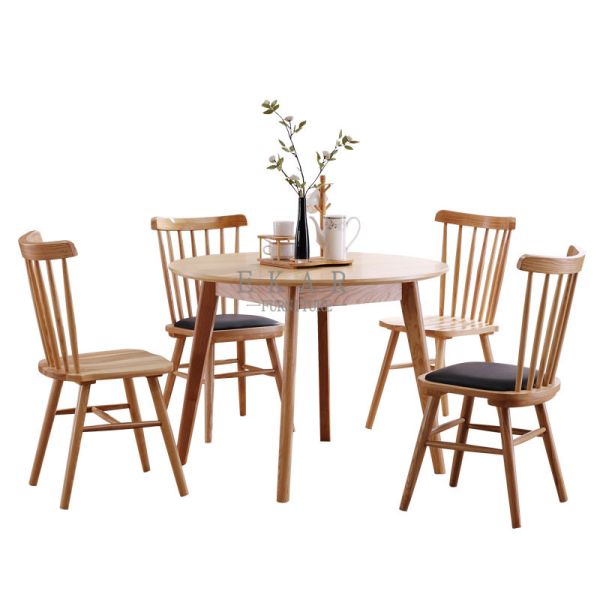 European Modern Ash Wood Round Dining Table Set