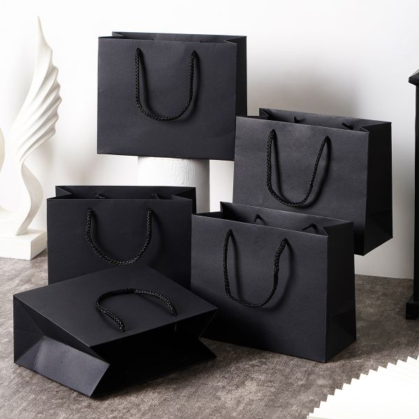 White Cardstock Tote Bag White Clothing Packaging Bag Cosmetic Gift Bag Paper Bag Tote Bag Gift Bag