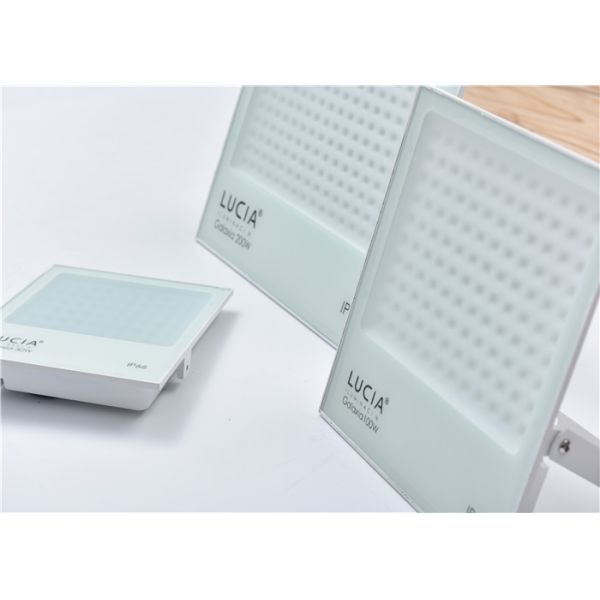 света потока СИД 6000ЛМ АК265В 50в ИП65 на открытом воздухе