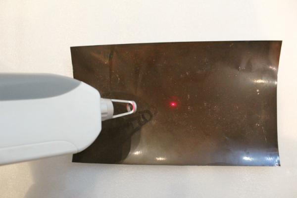 Portable 1600mj Q-switch Nd YAG Laser for Tattoo Removal / Birth Mark Removal