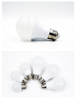 Ampolas do diodo emissor de luz de D60 *108mm 7W Dimmable para a sala de visitas/quarto 4000K