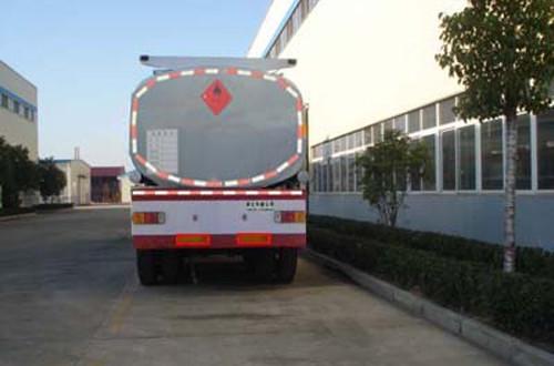 Anti‐skid Oil Tank Truck Trailer Carbon Steel 40 To 60 Cbm With Mud Flaps