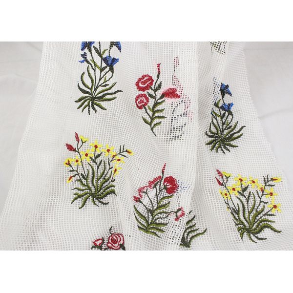 La tela floral colorida por la yarda, antigüedad del encaje elástico bordó el cordón nupcial de la red