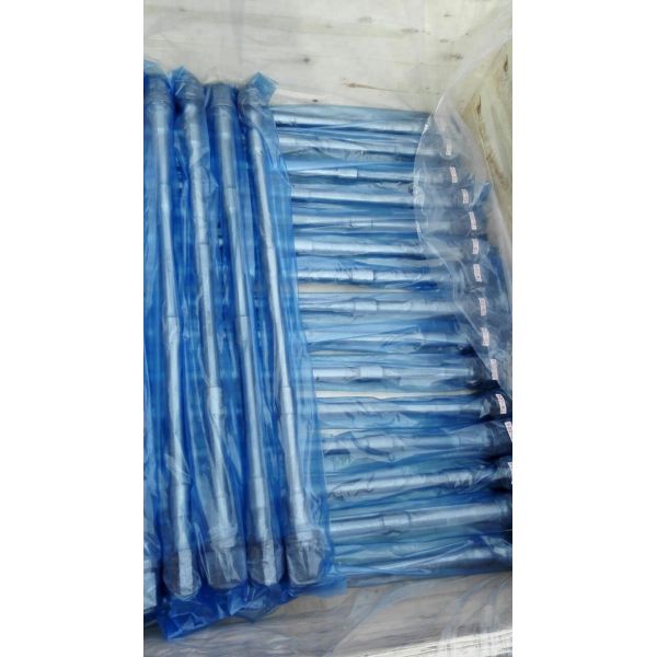 Industrial Hydraulic Excavator Rock Breaker Parts Hammer Through Bolt