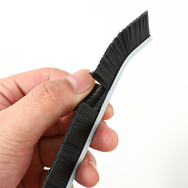 Acceptable OEM/ODM Multifunctional Window and Door Cleaning Brush for Difficult Corners