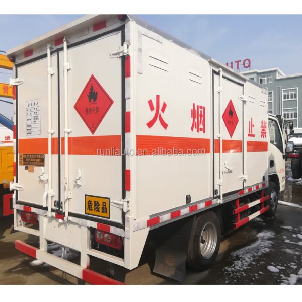 Manual Transmission Foton 4X2 Van Cargo Dry Box Truck 80km/H 115kw 160HP