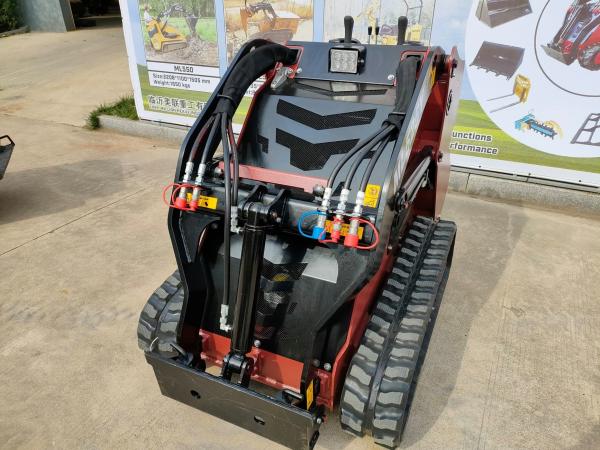 ML525Y Mini skid steer loader with Japan Kubota engine 25HP