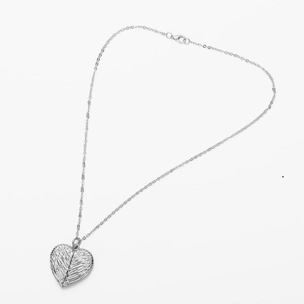 Custom Sublimation Angel Wings Heart Locket Pendant Necklace Personalized Locket Necklace
