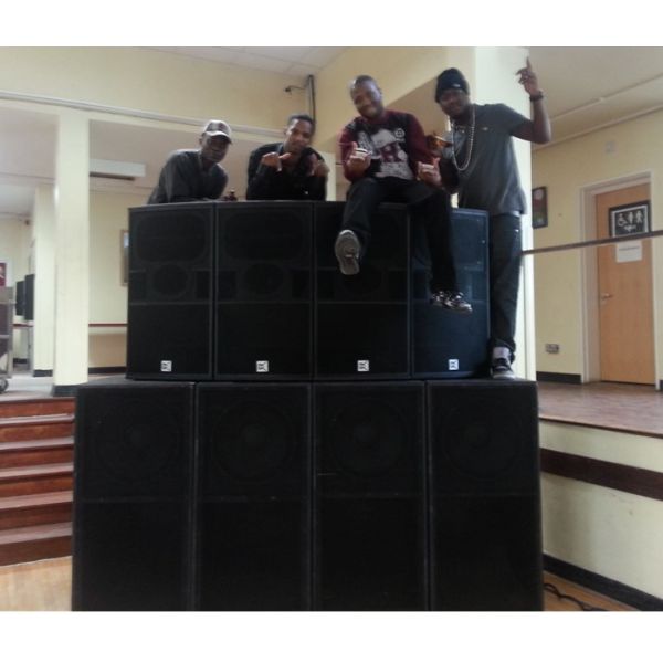 Self Powered Active Pa Speaker 15 Inch 450 Watt Full Range System