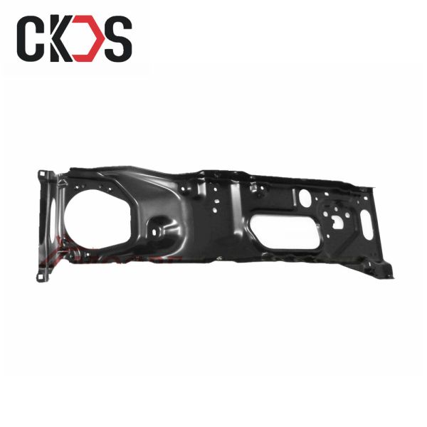 Hino新しいDutro 300のフロント・バンパの滞在のHinoの身体部分