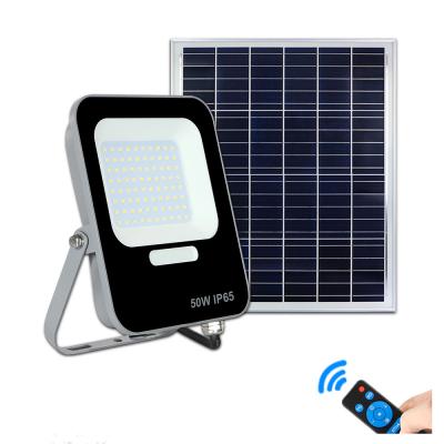 as luzes de inundação postas solares de poupança de energia IP65 impermeável de 20W 150W 200W IP66 fáceis instalam