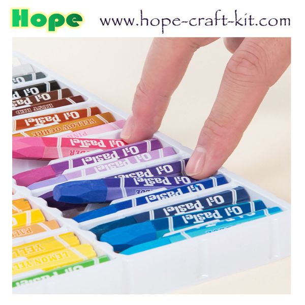 Non-toxic 8 , 12, 24, 48 Colors Oil Paint Sticks Washable Water soluable for Kids Stationery Painting Supplies OEM ODM