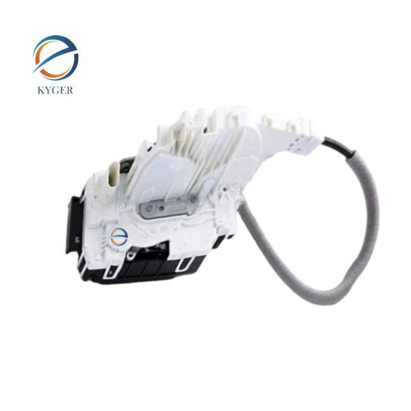 2047304235 High Quality Auto Parts Rear Right Door Lock Latch Actuator 204 730 42 35 for Mercedes-Benz W212 E200 E250 E260 E350