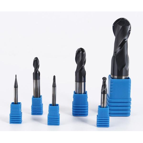 2 Flutes de bolas de nariz extremo de molino de alta precisión resistencia al desgaste diseño de ángulo trasero