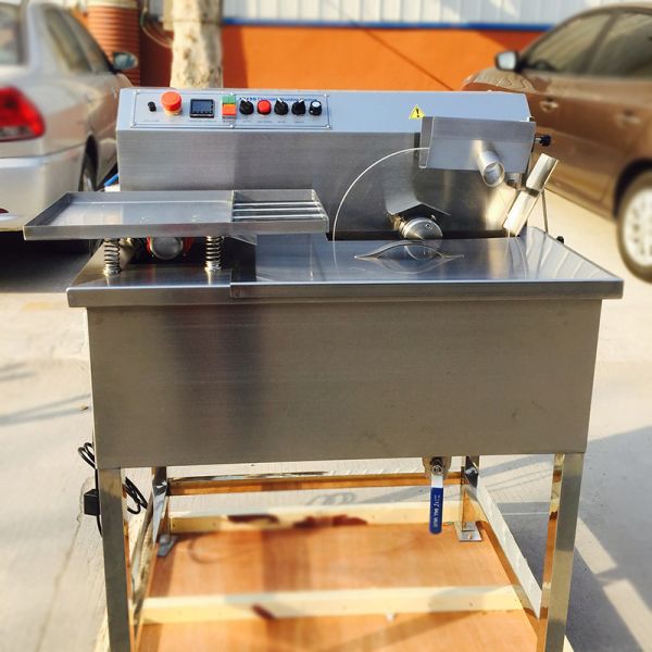 Машина 8kg 15kg небольшого шоколада столешницы плавя для коммерчески домашней пользы