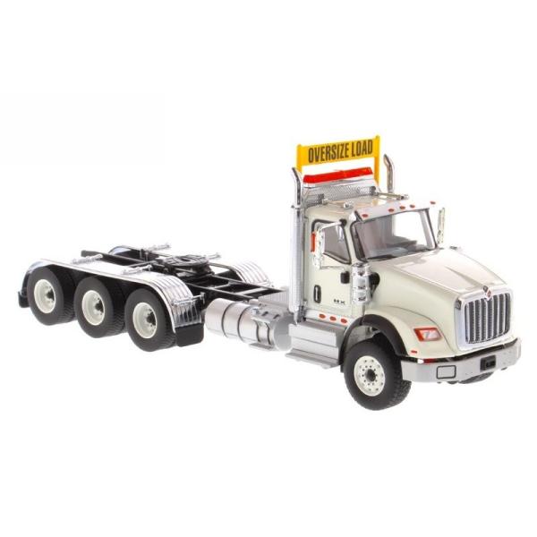DM INTERNATIONAL HX620 Tri-Axle American Flatbed Truck 1/50 Scale Model 71007