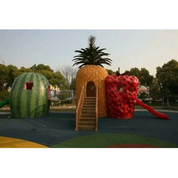 Cute Fruits And Vegetables Topiary Sculpture , Outdoor Garden Sculpture Colorful