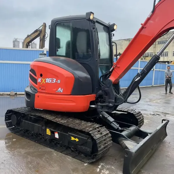 KX163 Mini Kubota Excavator 6 Ton Crawler Excavator for Your Construction Projects