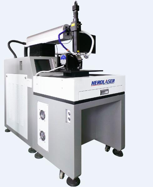 Three Dimension 400W Automatic Laser Welding Machine For  Metal Welding