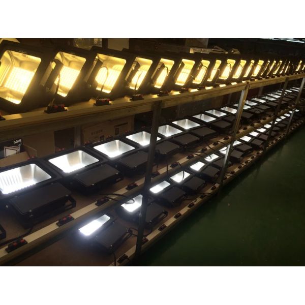 IP65 70W LED Eco Flood Light ,6300lm Taiwan Meanwell Power Driver,Outdoor Lighting With 3 Years Warranty