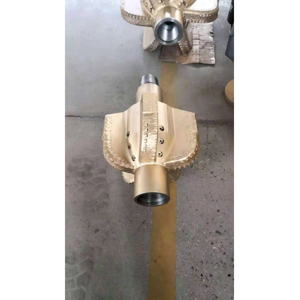 12 inch No digging Trenchless Enlarge Reamer PDC directed horizontal drilling