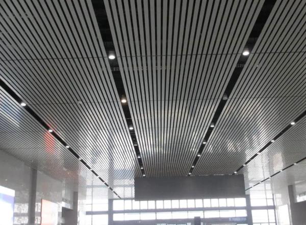Linear U Strip Ceiling Aluminium Strip 85mm Width Silver Color Strip Panel