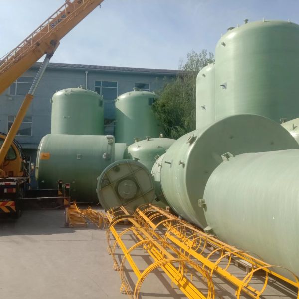 Танк по вертикали FRP уничтожения отбросов очистки сточных вод цвет Customzied 16000 галлонов