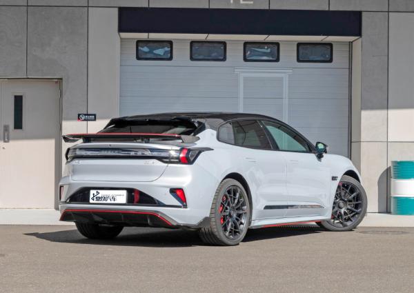 Good Price Competitive Automobile Factory 2WD Zeekr Electric Car Zeekr 001 Electric Vehicle 750Km EV Car