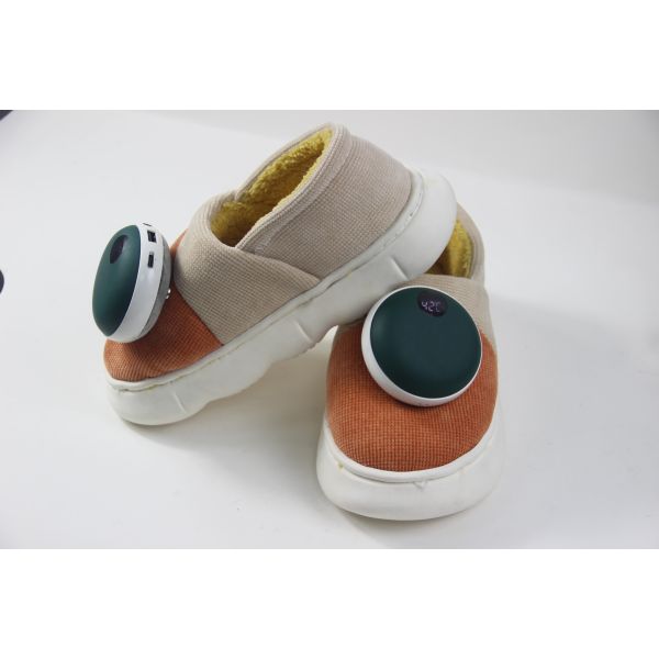 The Girl'S Self Heating Shoes , Graphene Electric Heating Shoes With Power Supply