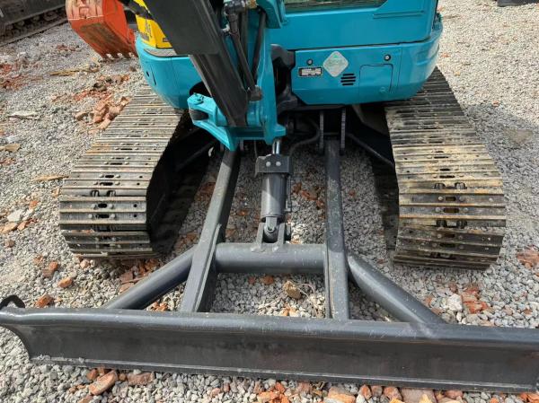 Produits d'occasion mini-machine de construction Excavateur Kubota 155 à vendre
