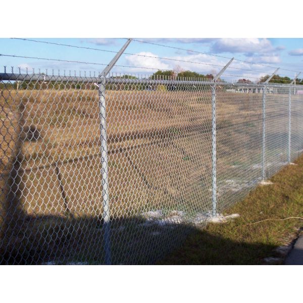 50*50mm гальванизировали цепную загородку ячеистой сети для конструкции