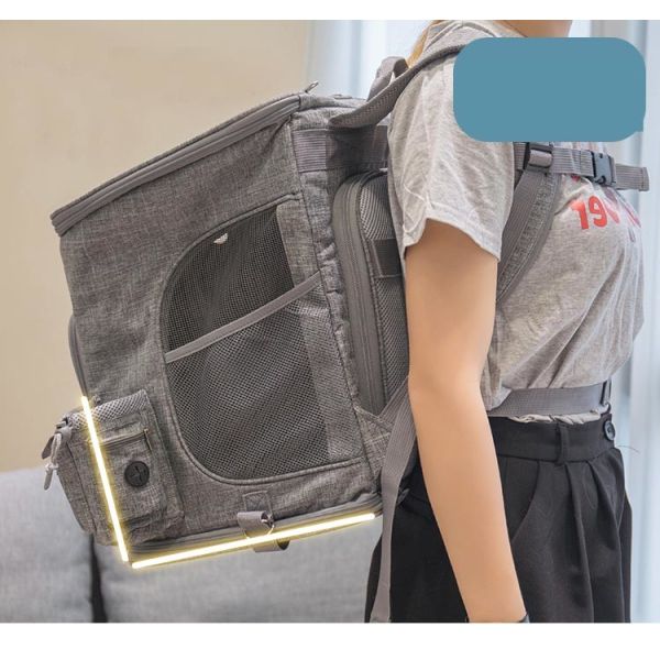 Oxford Fabric Zipper Closure Outdoor Pet Carrier Bag For Cats And Dogs