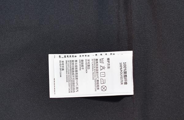 Accpect OEM Black Winter Heating Jacket with Stylish Design and Carbon Fiber Heating
