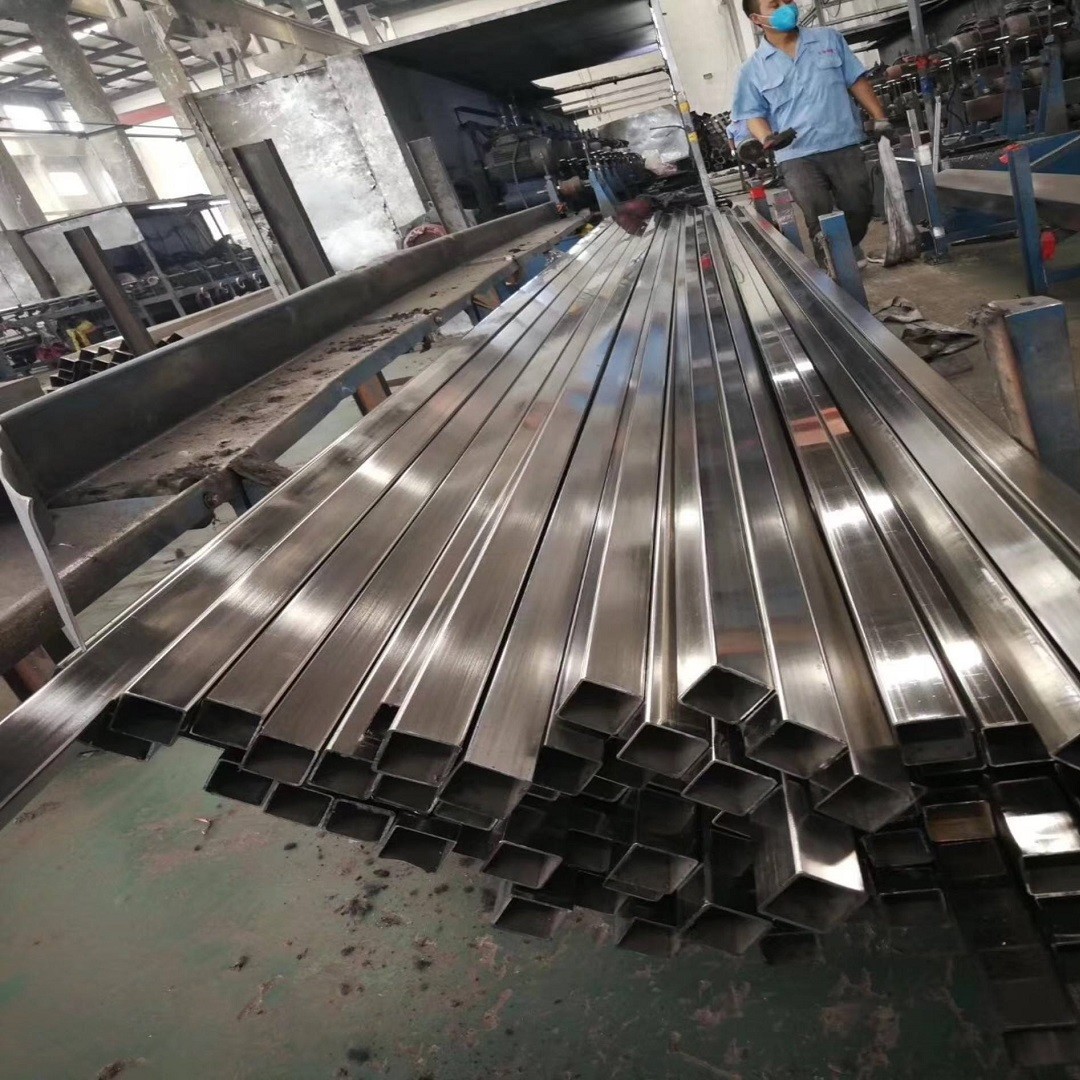 Труба 40*40 квадрата нержавеющей стали ASTM A312 TP316L - 200*200mm в трубе 6m сваренной длиной стальной